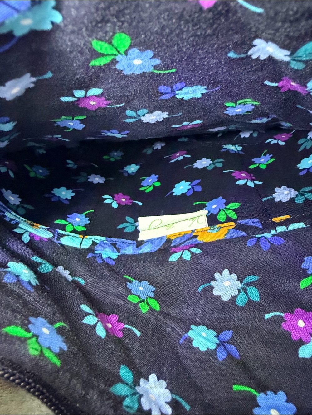 Vera Bradley Navy Floral Hipster Crossbody Bag - Picture 4 of 4